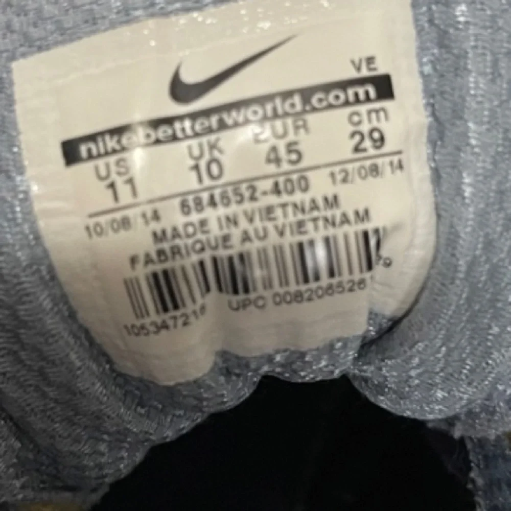 Nike men Downshifter 6 running shoes-great condition-Size 11 style 684652-400